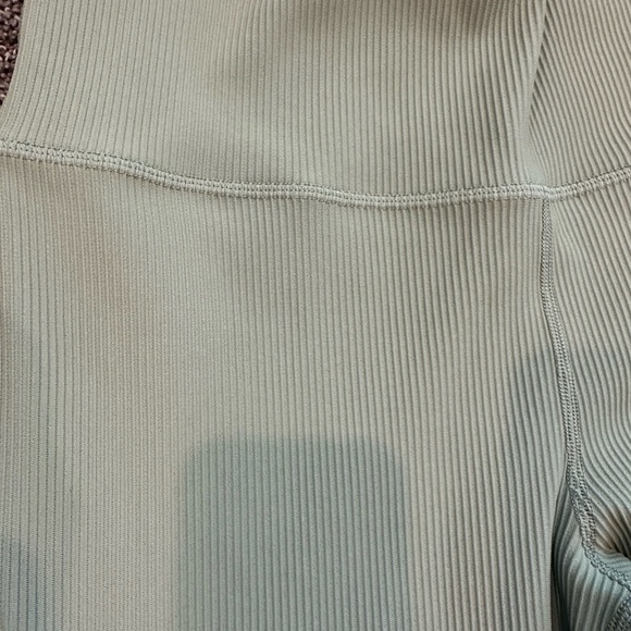 Athleta Women's Light Green elation, ribbed cropped flare XL - Picture 4 of 4